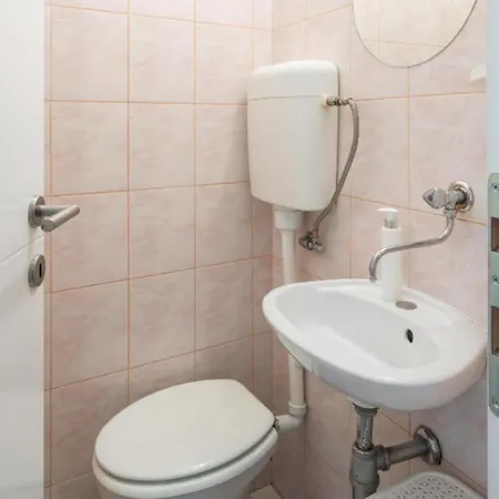 Adriatic Pearl - One Bedroom With Balcony And Sea View