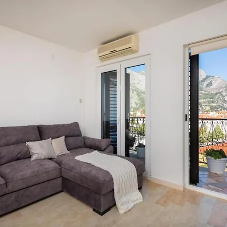 Adriatic Pearl - One Bedroom With Balcony And Sea View
